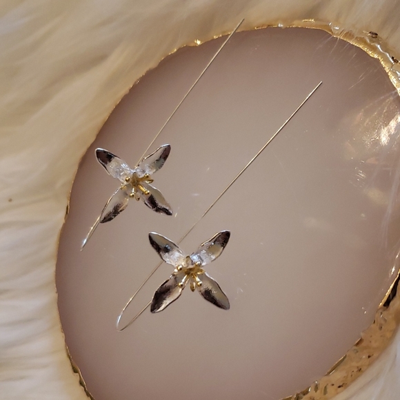 2/$25 Blossom Flower and Stem Threader Drop Earrings - Picture 2 of 4